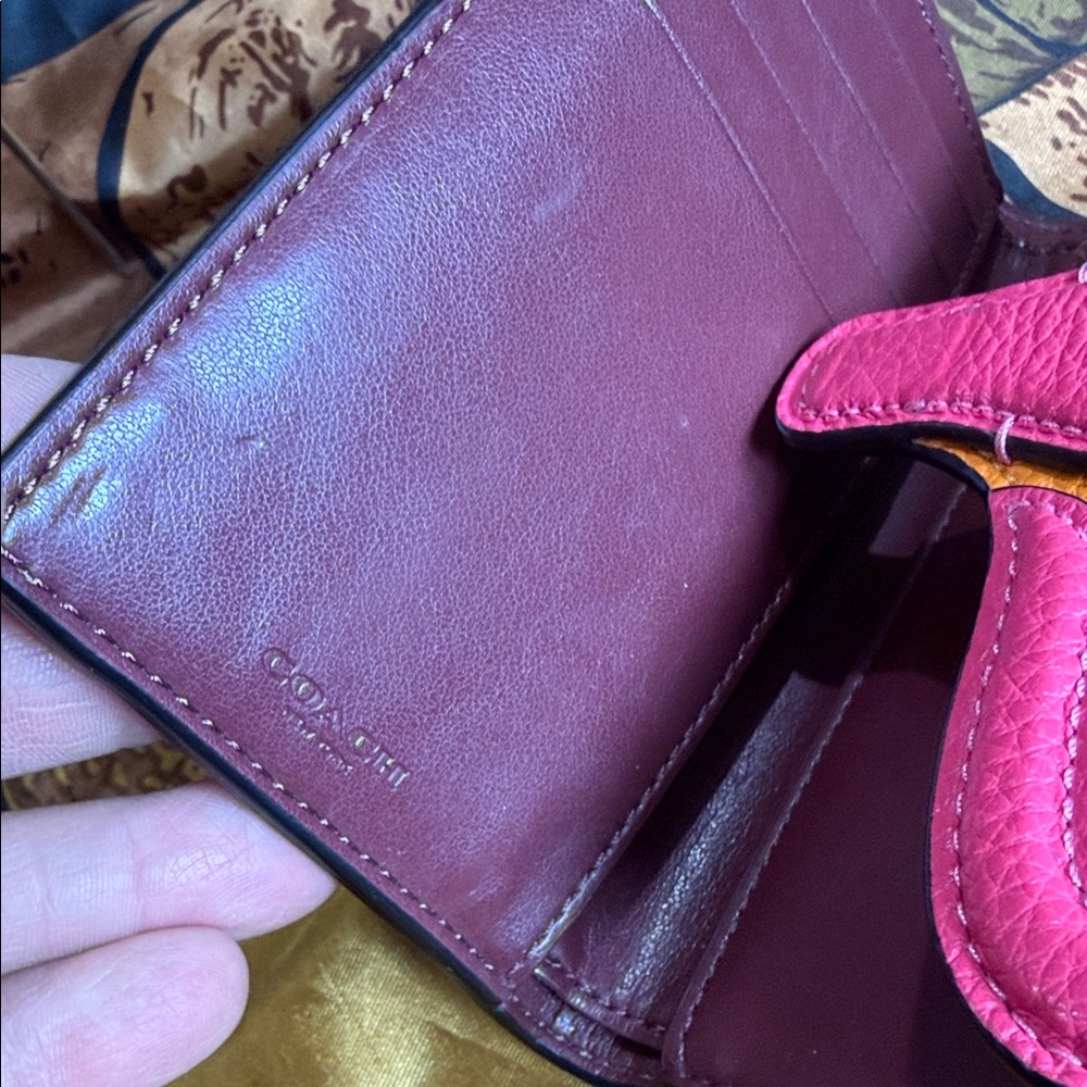 Coach compact wallet Colorful Leather Women's Bag - Picture 4 of 9